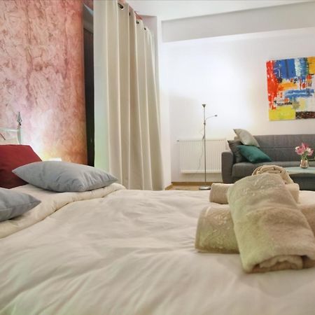 Luxury Downtown Apartment Cluj-Napoca Buitenkant foto