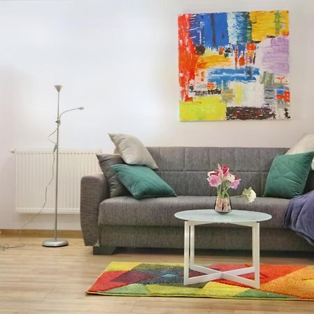 Luxury Downtown Apartment Cluj-Napoca Buitenkant foto