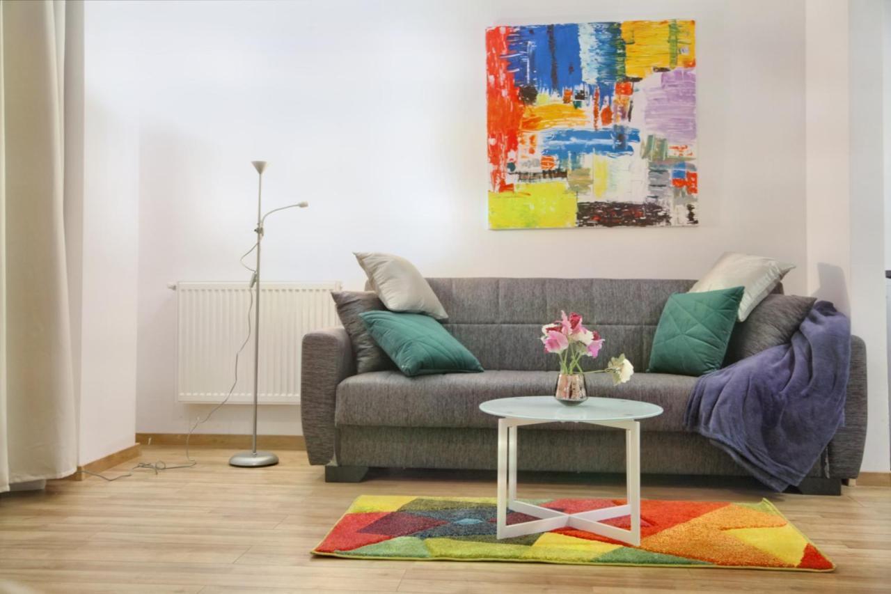 Luxury Downtown Apartment Cluj-Napoca Buitenkant foto